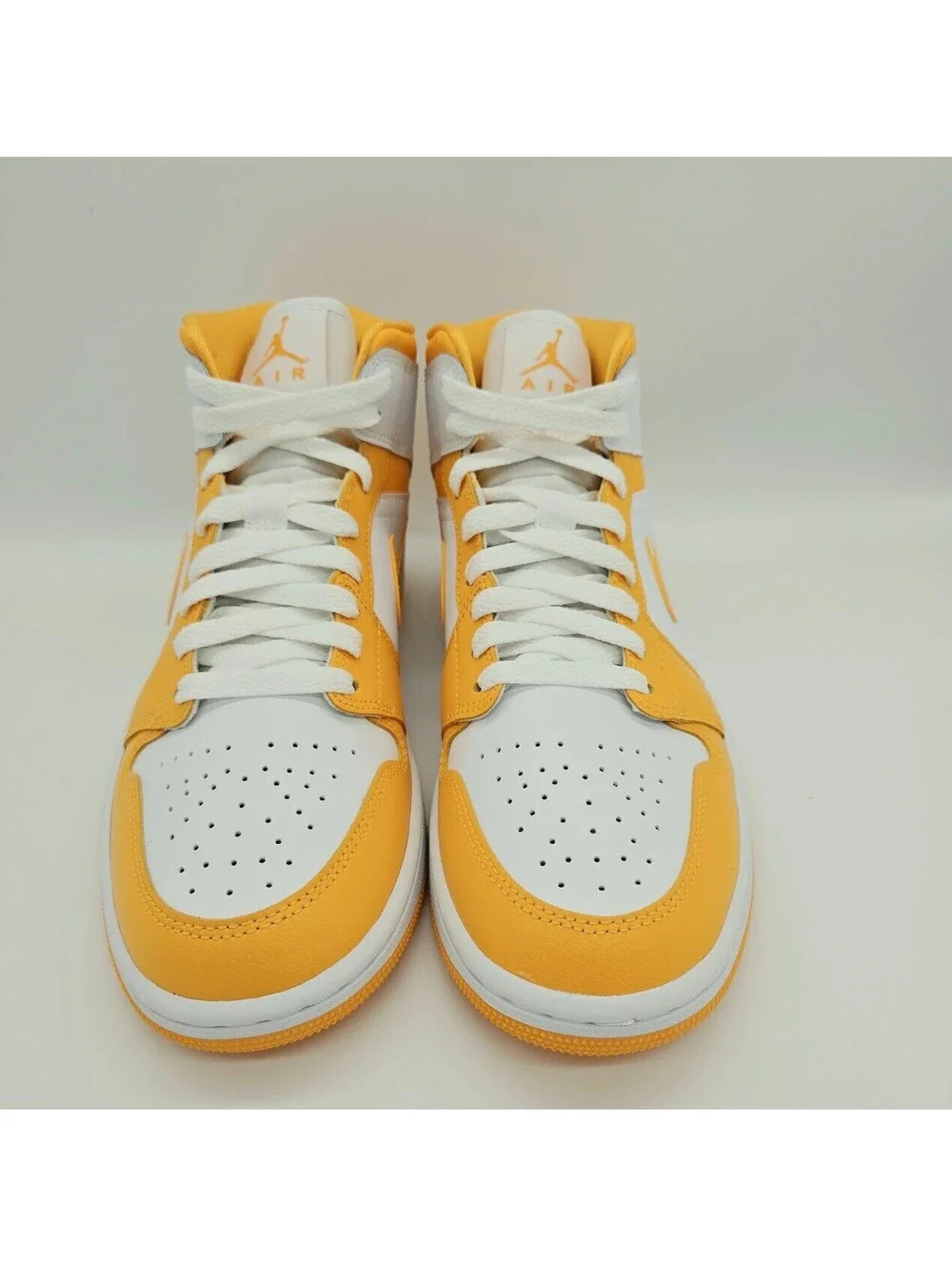 Air Jordan 1 Mid - University Gold, Women’s 8.5 Sneakers - BQ6472-117